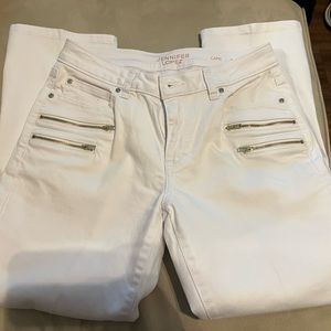 NWOT Jennifer Lopez- Capri size 6